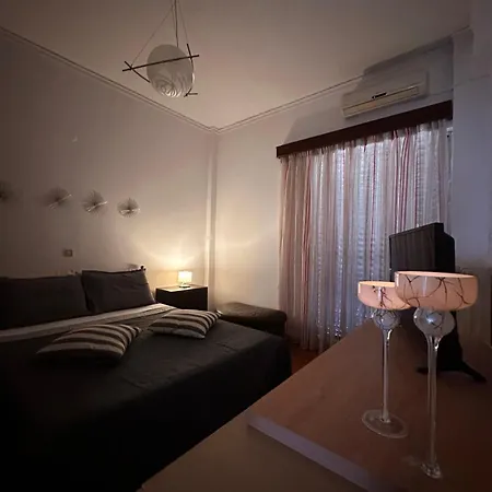 Ibis For 4 Pax Close To Centre Apartment