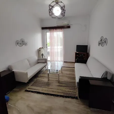 Daire Ibis For 4 Pax Close To Centre *