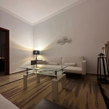 Ibis For 4 Pax Close To Centre Apartment Nafplio